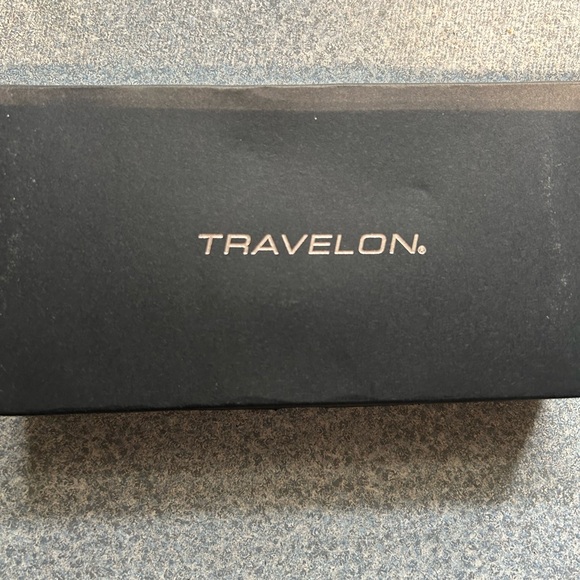 Travelon RFID Blocking Women’s Clutch Wallet New - Picture 3 of 4